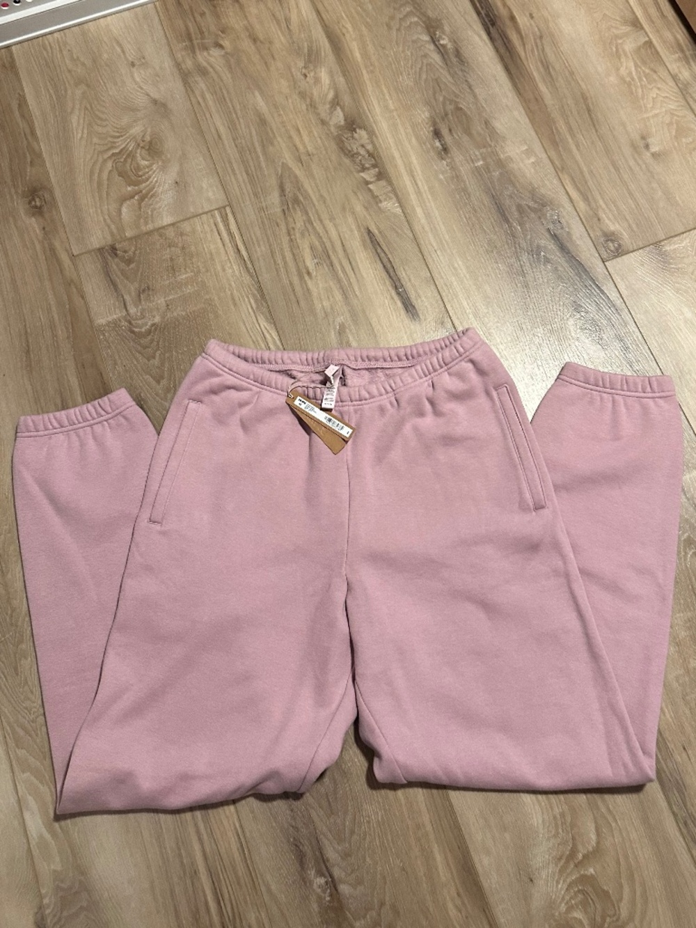 SKIMS Cotton Fleece Classic Jogger - MEDIUM - NWT